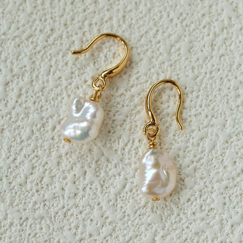 Minimal Elegant Inlaid Cubic Zirconia Baroque Freshwater Pearl Hook Earrings - floysun