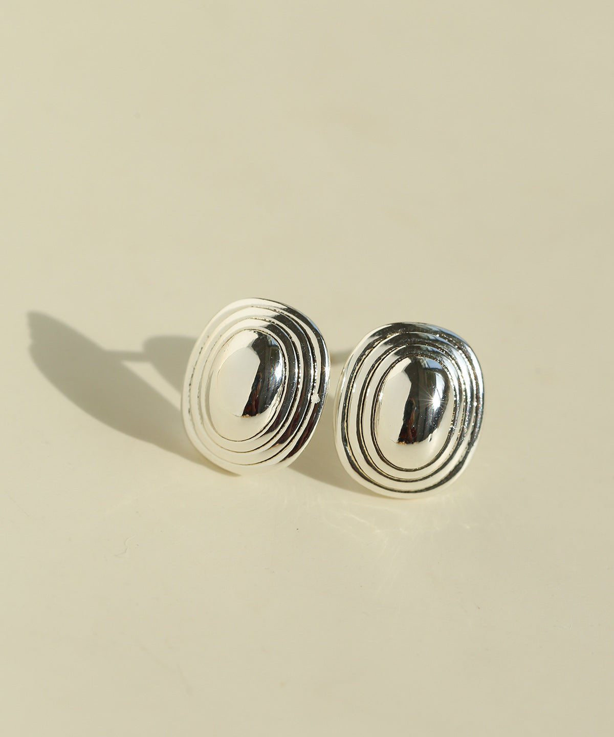 Minimal Geometric Oval Textured Stud Earrings - floysun
