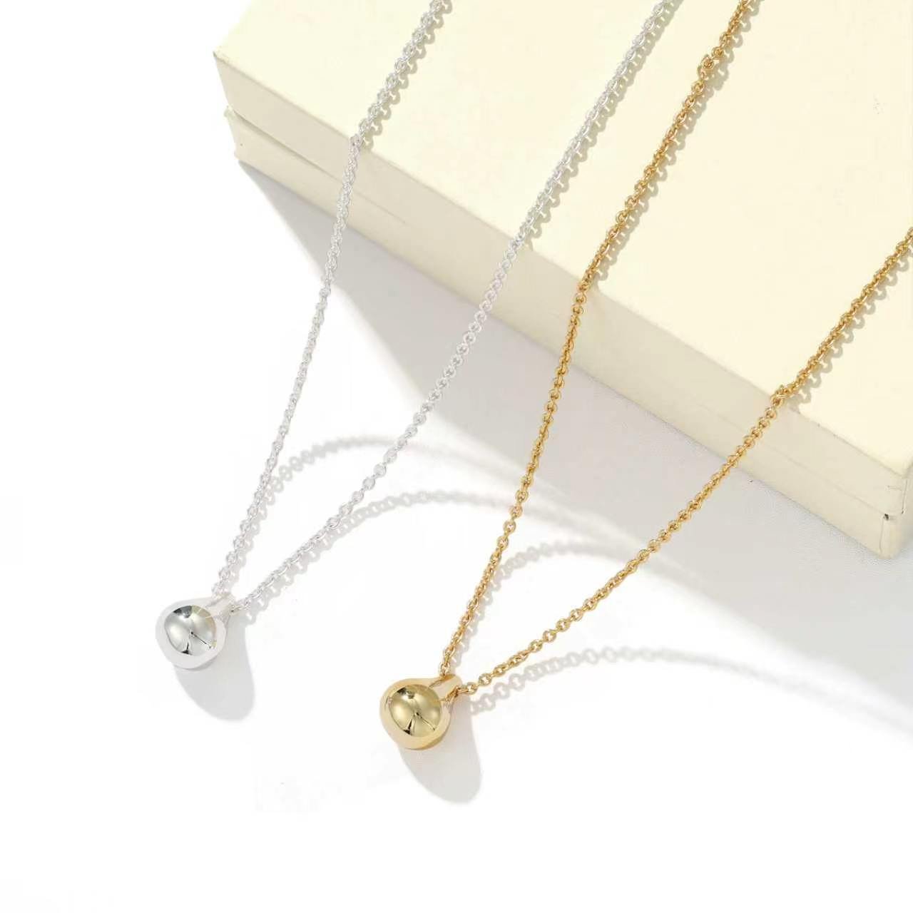 Minimal Solid Teardrop Pendant Chain Necklace - floysun