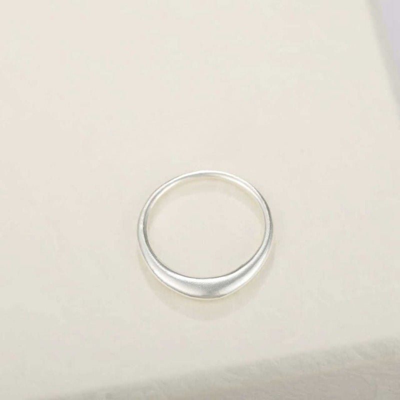 Minimal Sterling Silver Band Ring - floysun