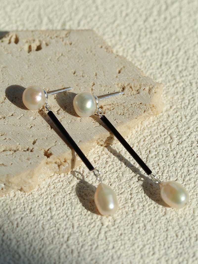 Minimalist Black Glass & Freshwater Pearl Drop Earrings - floysun