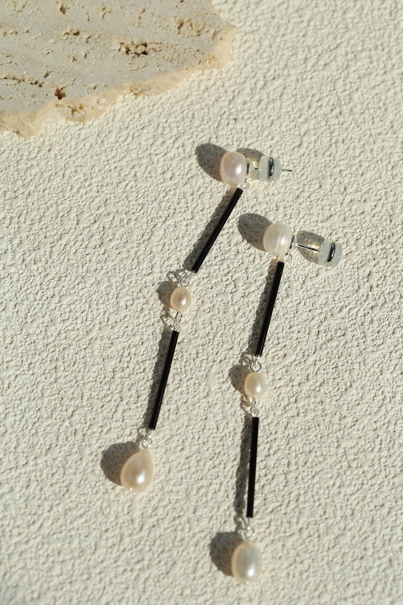 Minimalist Black Glass & Freshwater Pearl Drop Earrings - floysun