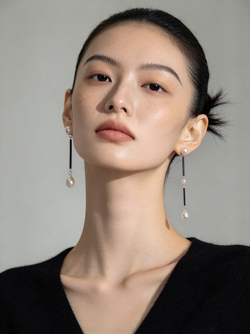 Minimalist Black Glass & Freshwater Pearl Drop Earrings - floysun