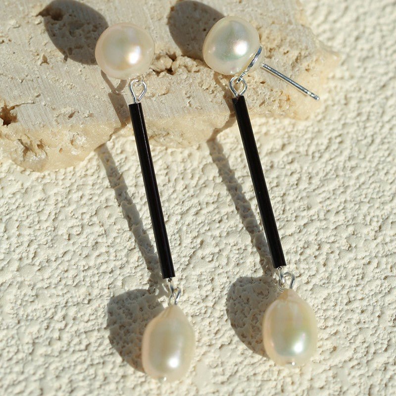 Minimalist Black Glass & Freshwater Pearl Drop Earrings - floysun