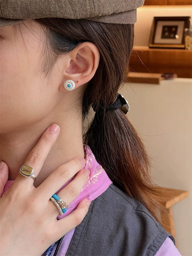 Minimalist Blue Turquoise Sterling Silver Floral Stud Earrings - floysun