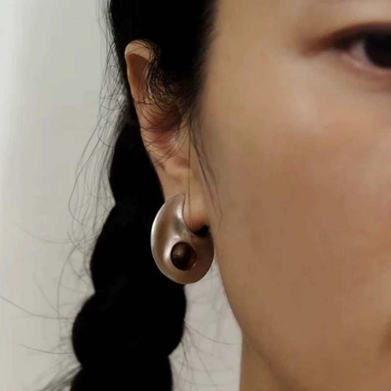 Minimalist Crescent & Oval Ember Earrings - floysun