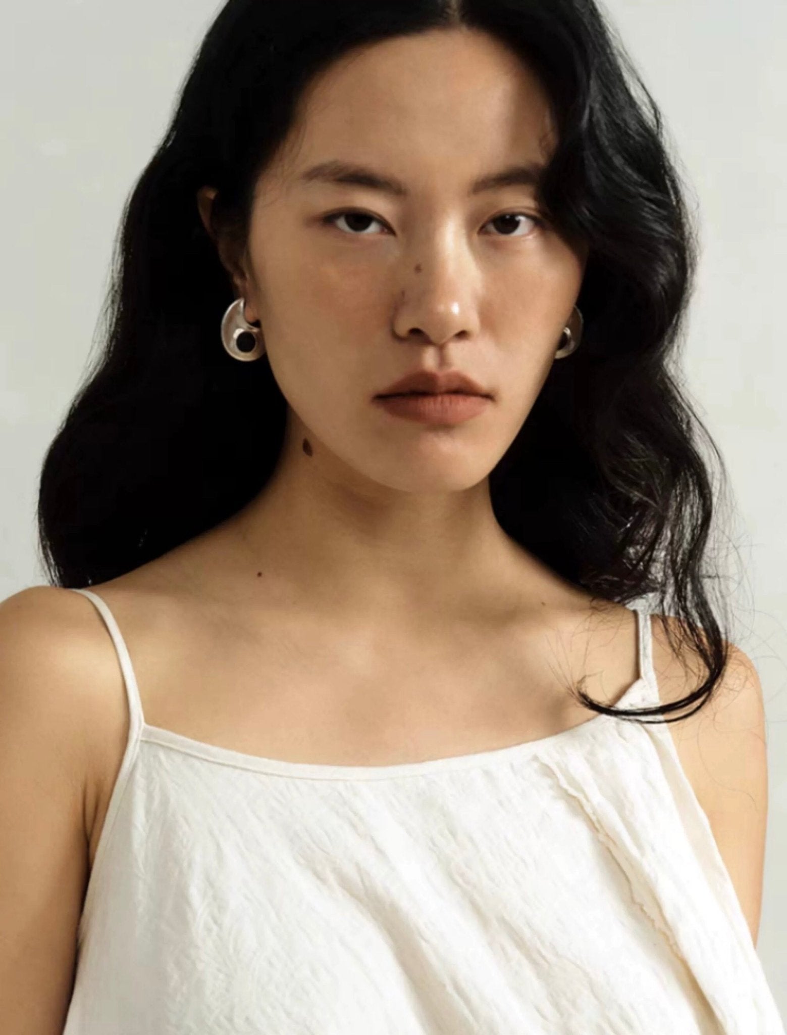 Minimalist Crescent & Oval Ember Earrings - floysun