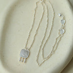 Minimalist Emotion Square Smiley Pendant Necklace - floysun