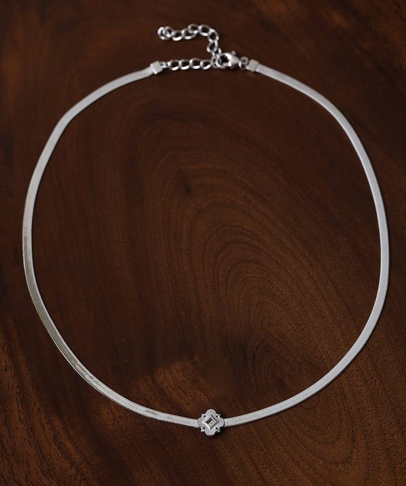 Minimalist Four - Leaf Clover Herringbone Chain Necklace - Sleek S925 Sterling Silver Liquid Snake Chain - floysun