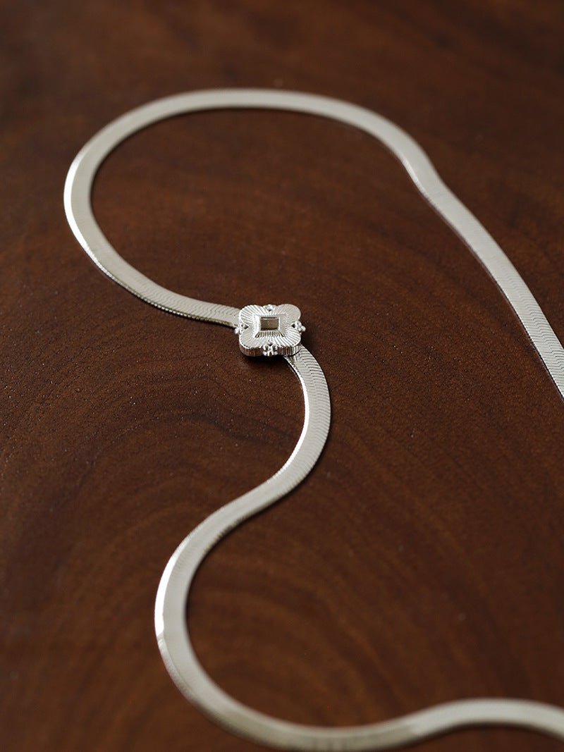 Minimalist Four - Leaf Clover Herringbone Chain Necklace - Sleek S925 Sterling Silver Liquid Snake Chain - floysun