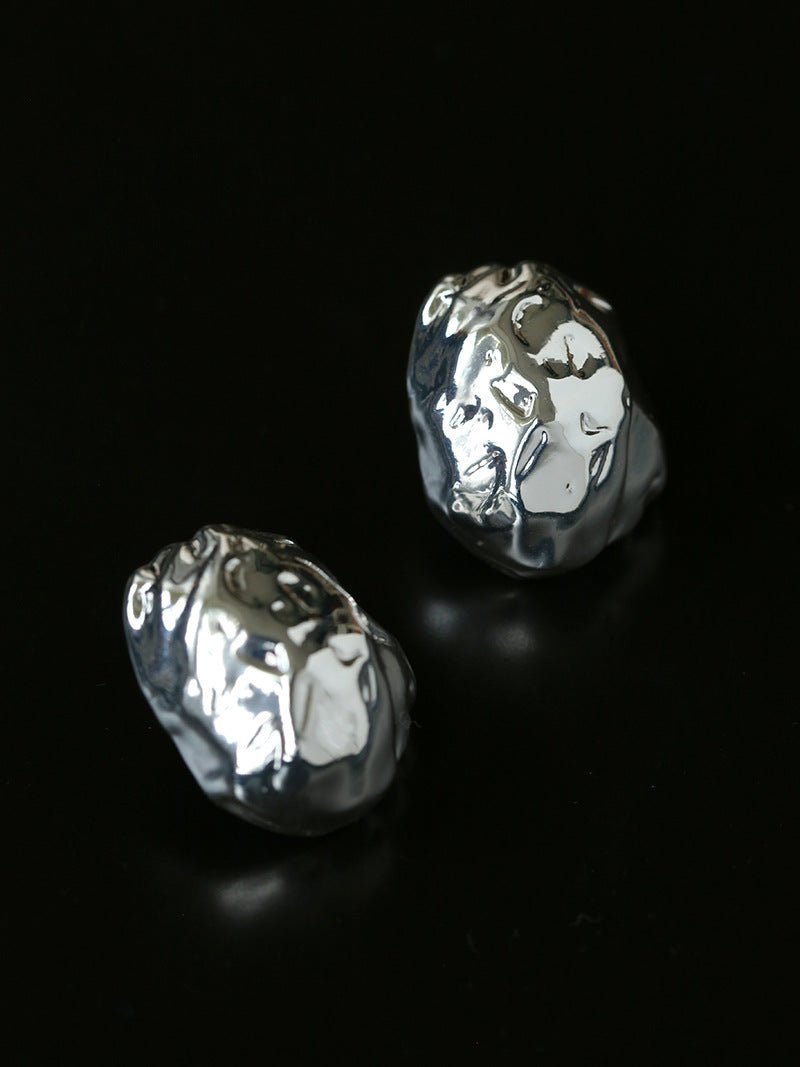 Minimalist Irregular Hammered Lava Stud Earrings - floysun