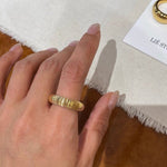 Minimalist Luxury Solid Ribbed Band Ring - floysun