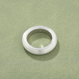 Minimalist Luxury Solid Ribbed Band Ring - floysun