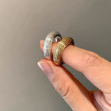 Minimalist Luxury Solid Ribbed Band Ring - floysun
