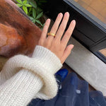 Minimalist Luxury Solid Ribbed Band Ring - floysun