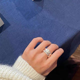 Minimalist Luxury Solid Ribbed Band Ring - floysun