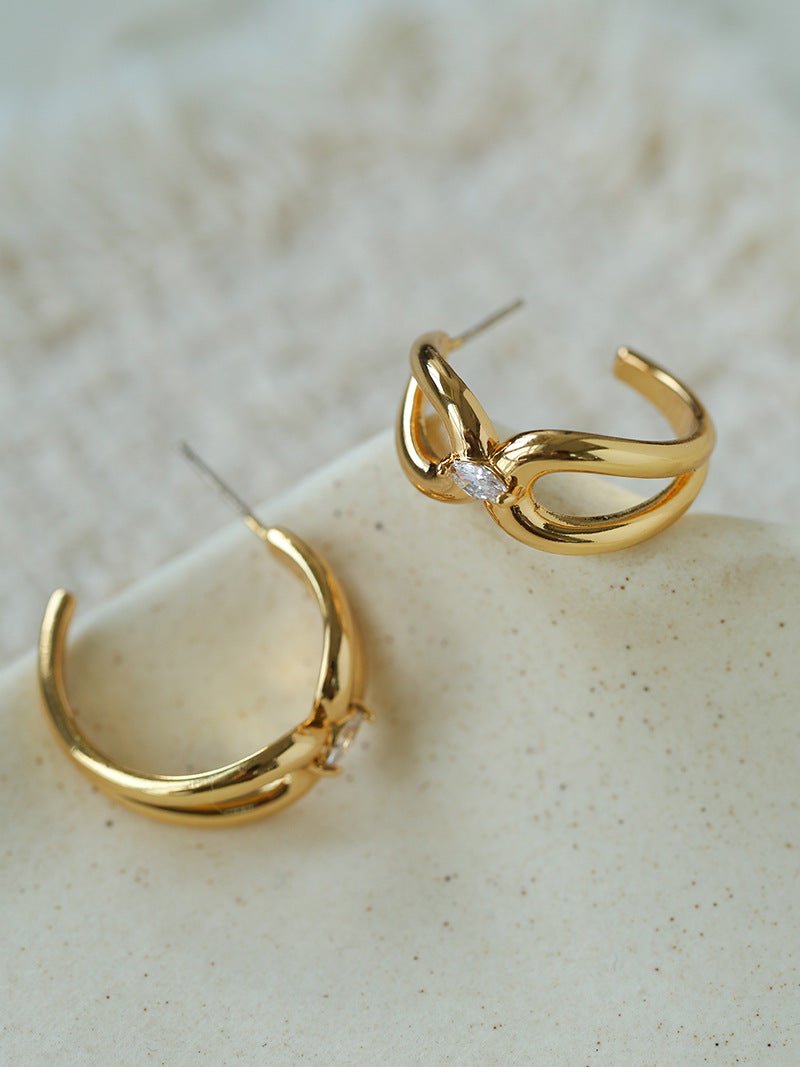 Minimalist Metal C-Hoop Cubic Zirconia Earrings - floysun