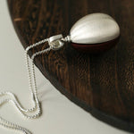 Minimalist Oval Brushed Ebony Magnetic Long Necklace - floysun