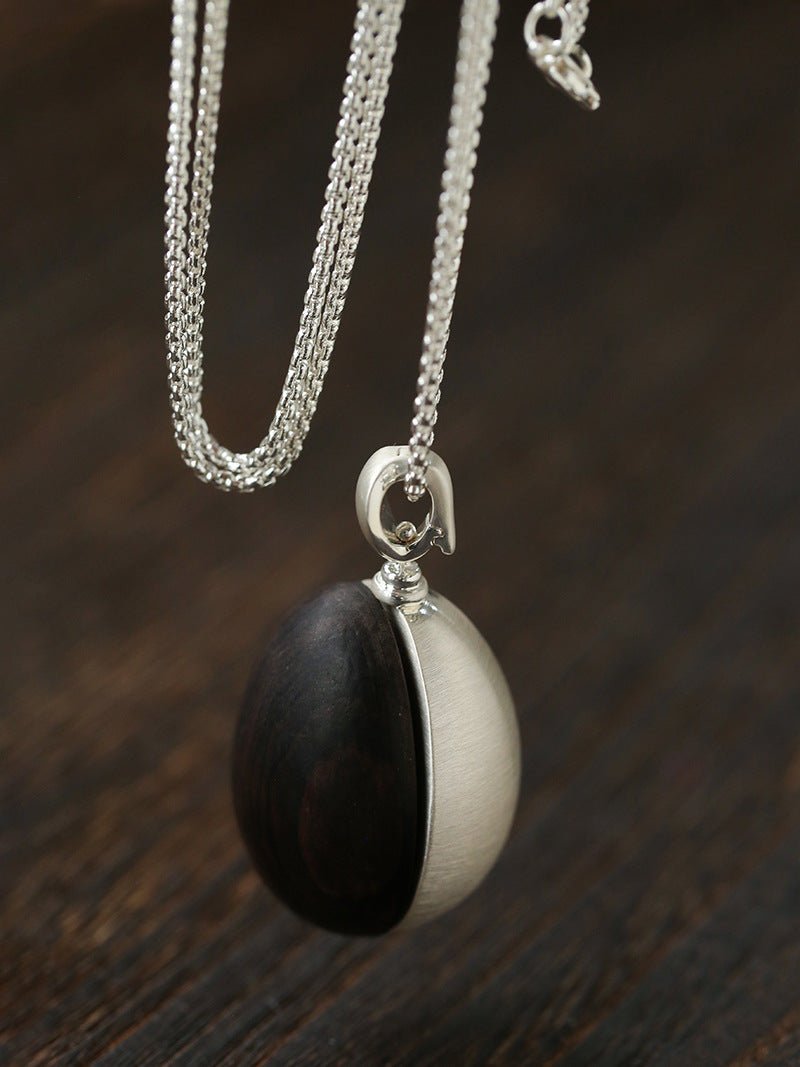 Minimalist Oval Brushed Ebony Magnetic Long Necklace - floysun