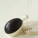 Minimalist Oval Brushed Ebony Magnetic Long Necklace - floysun