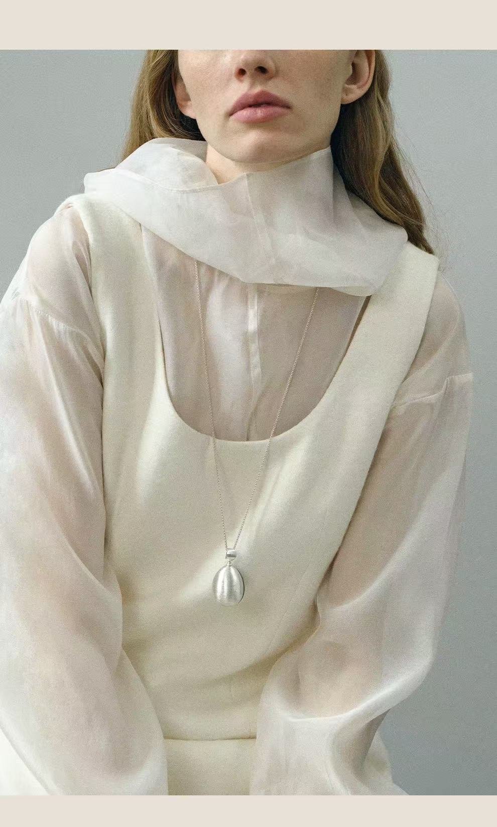 Minimalist Oval Brushed Ebony Magnetic Long Necklace - floysun