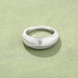 Minimalist Solid Swirl Textured Dome Ring - floysun