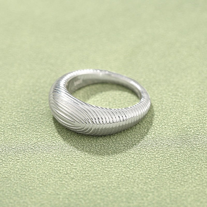 Minimalist Solid Swirl Textured Dome Ring - floysun
