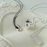 Minimalist Vase / Wine Jug / Wallet Sculptural Pendant Long Necklace - floysun