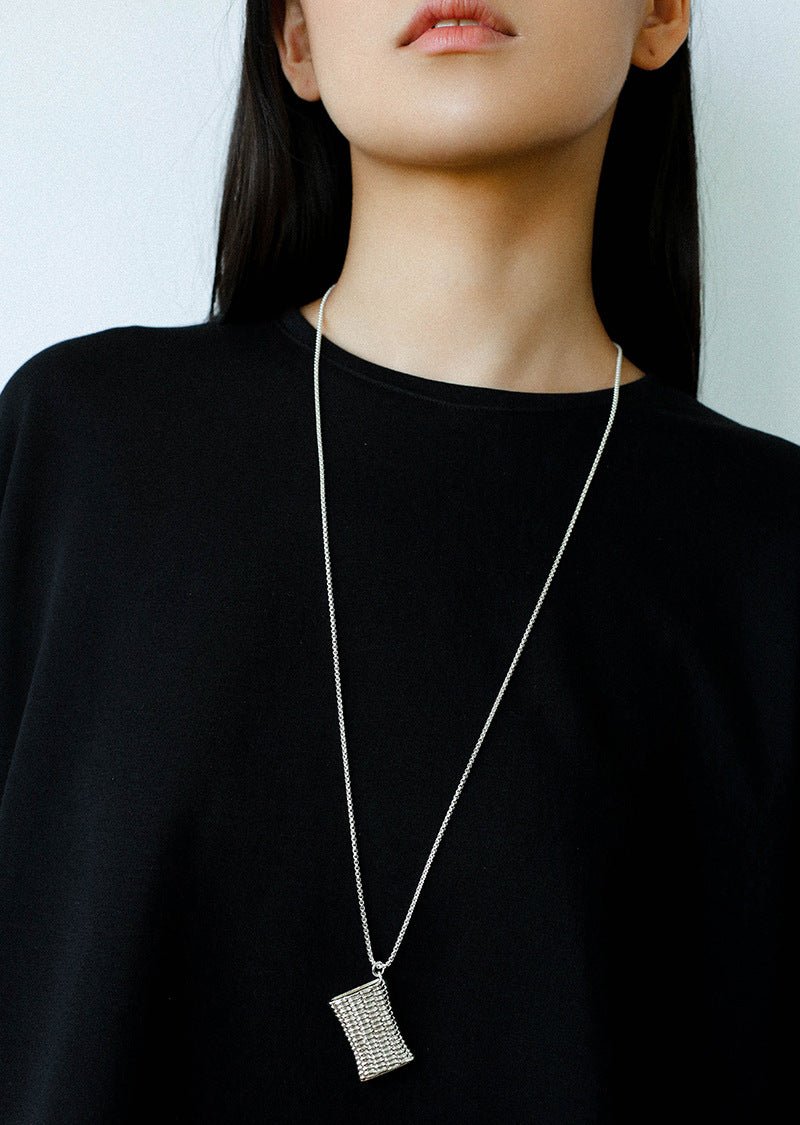 Minimalist Vase / Wine Jug / Wallet Sculptural Pendant Long Necklace - floysun
