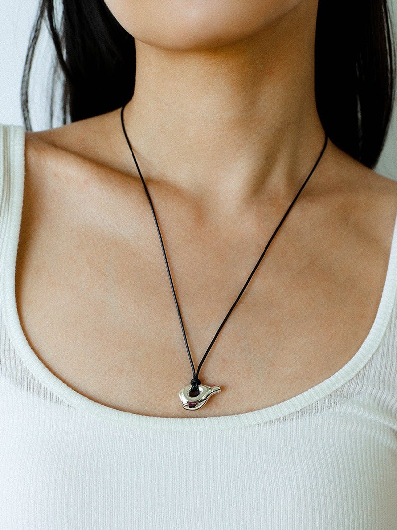 Minimalist Vase / Wine Jug / Wallet Sculptural Pendant Long Necklace - floysun