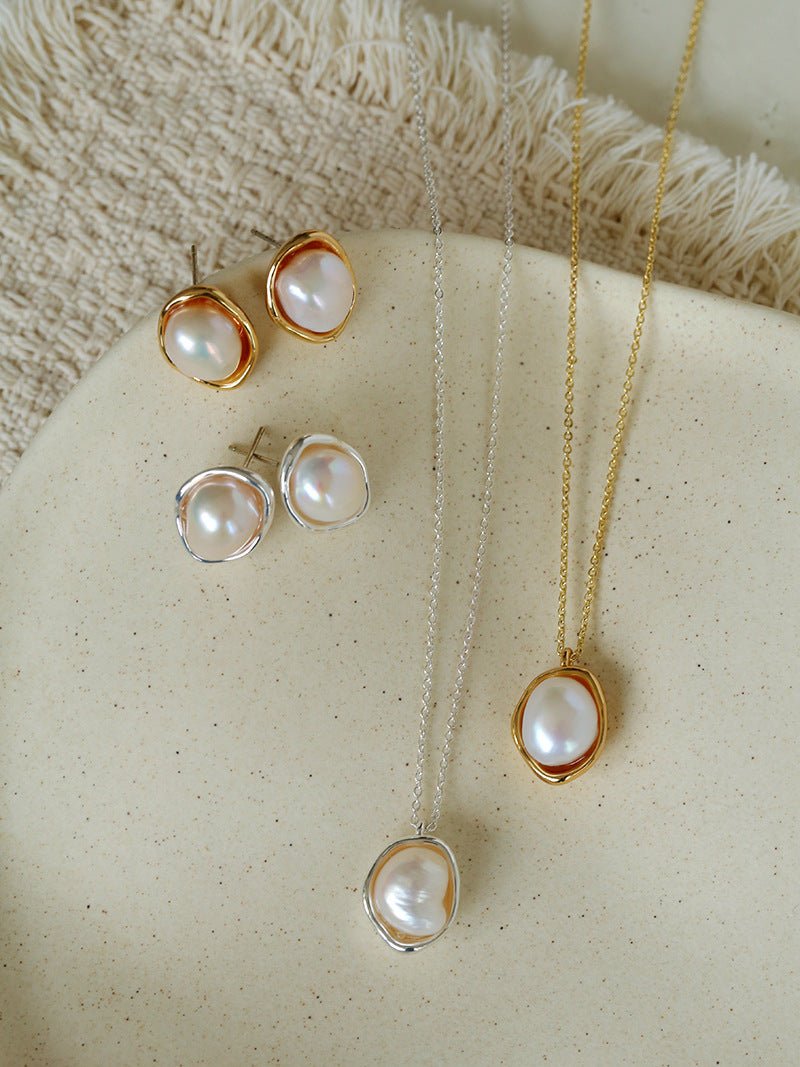 Minimalist Versatile Oval Freshwater Pearl Pendant Necklace - floysun