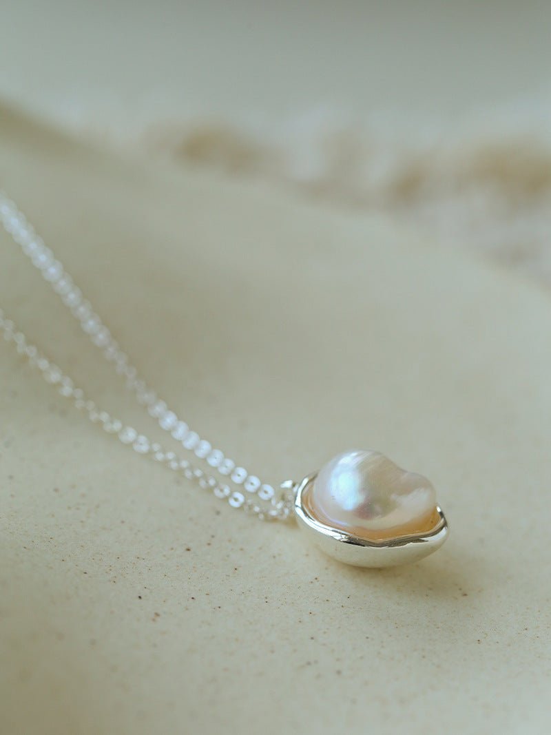 Minimalist Versatile Oval Freshwater Pearl Pendant Necklace - floysun