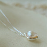 Minimalist Versatile Oval Freshwater Pearl Pendant Necklace - floysun