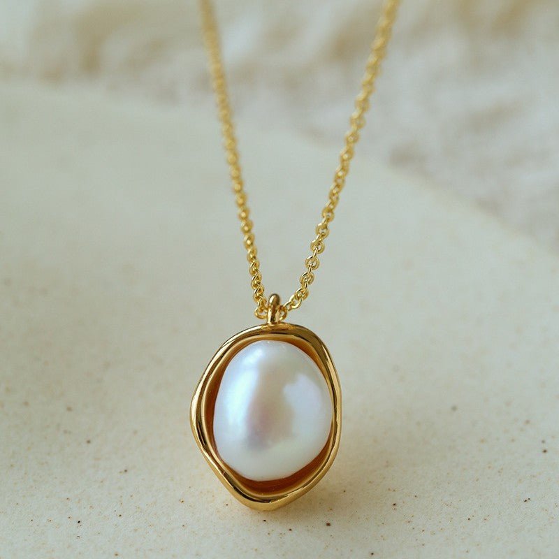 Minimalist Versatile Oval Freshwater Pearl Pendant Necklace - floysun