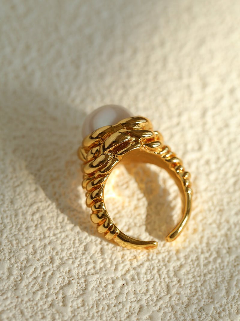 Modern Vintage Wrapped Pearl Ring - floysun