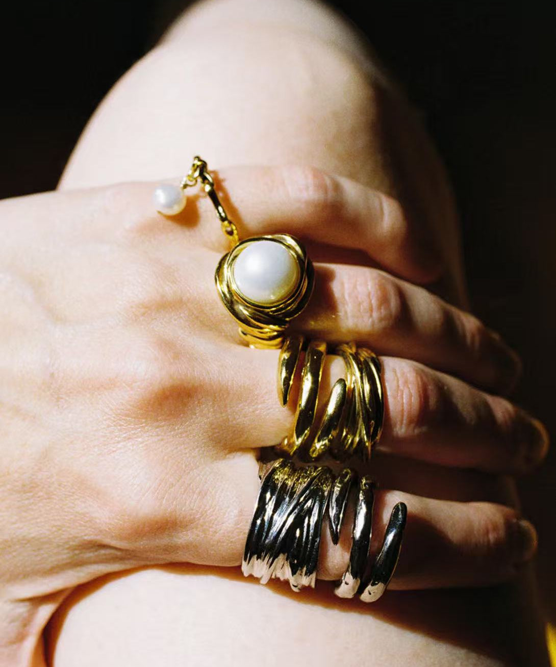 Modern Vintage Wrapped Pearl Ring - floysun