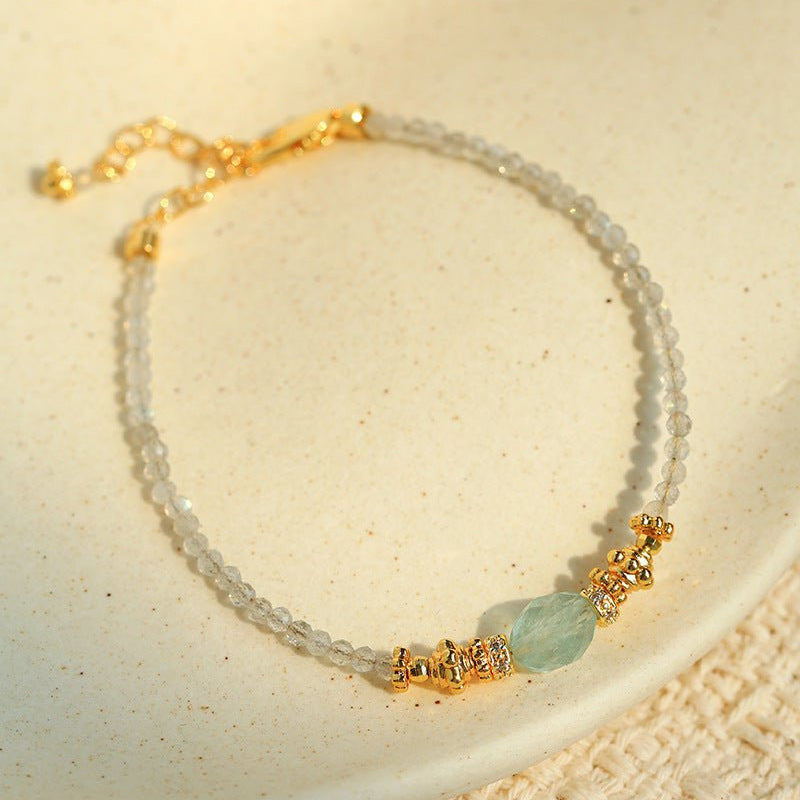 Mystic Glade Bracelet | Labradorite Strand with Green Fluorite Accents - floysun