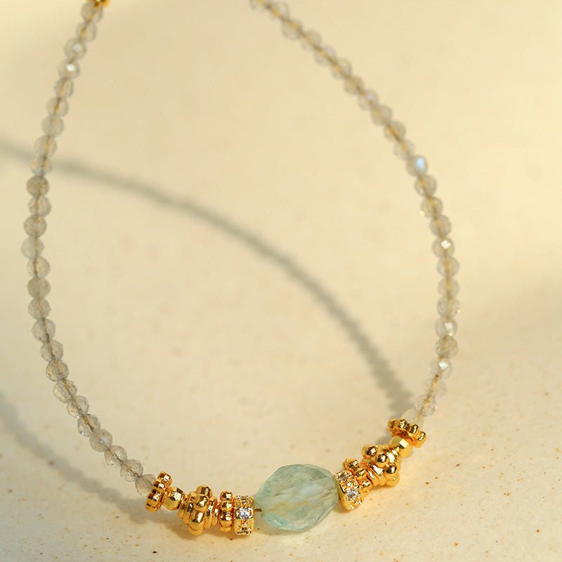 Mystic Glade Bracelet | Labradorite Strand with Green Fluorite Accents - floysun