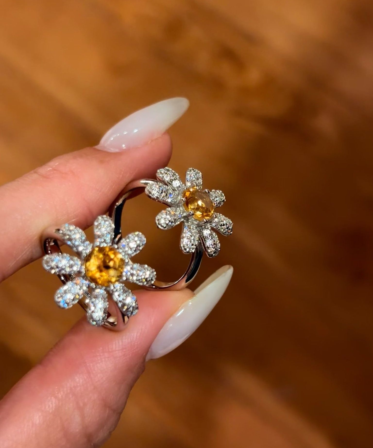 Natural Citrine Daisy Flower Ring - Handcrafted Radiant Sunflower Statement Band - floysun