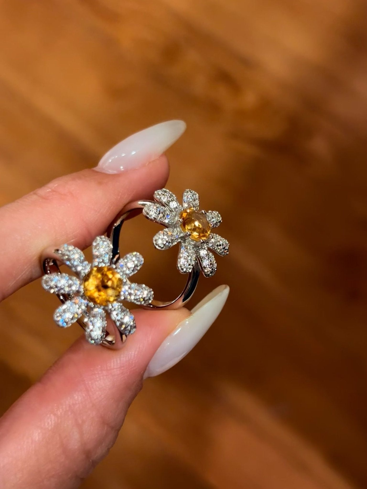 Natural Citrine Daisy Flower Ring - Handcrafted Radiant Sunflower Statement Band - floysun