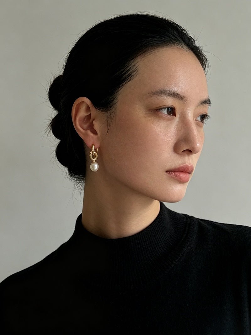 Natural Freshwater Pearl and Cubic Zirconia Interlocking Hoop Earrings - floysun