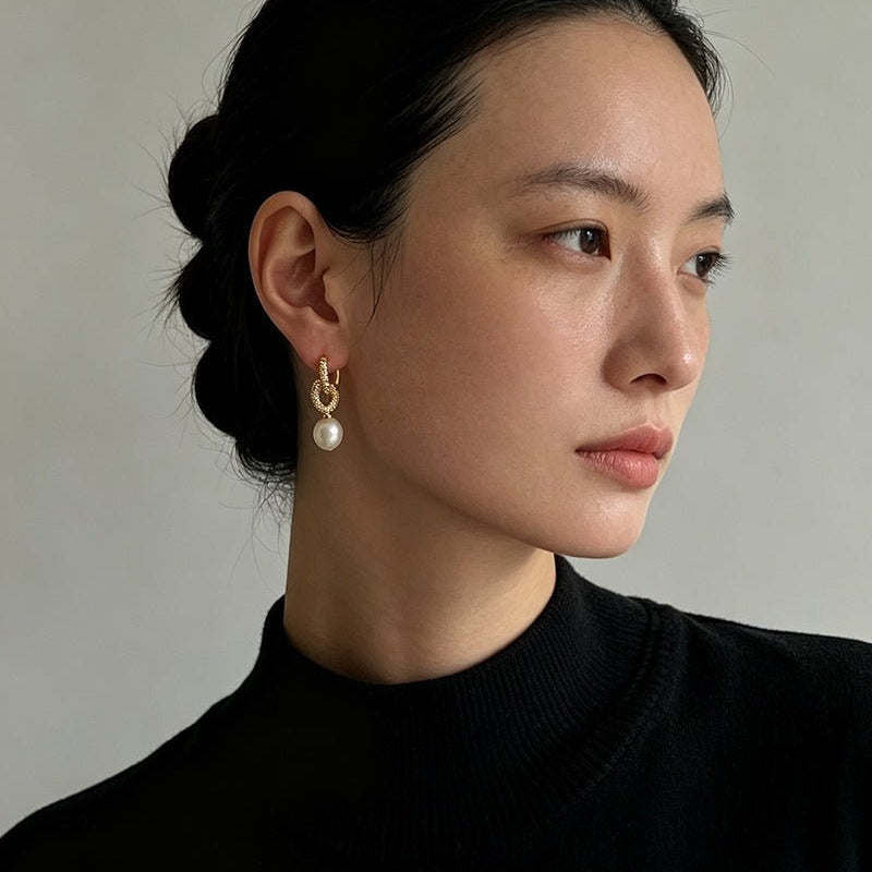 Natural Freshwater Pearl and Cubic Zirconia Interlocking Hoop Earrings - floysun