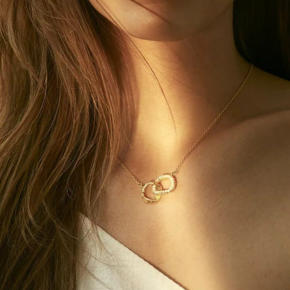 Natural Freshwater Pearl Interlocking Ring Pendant Necklace - floysun