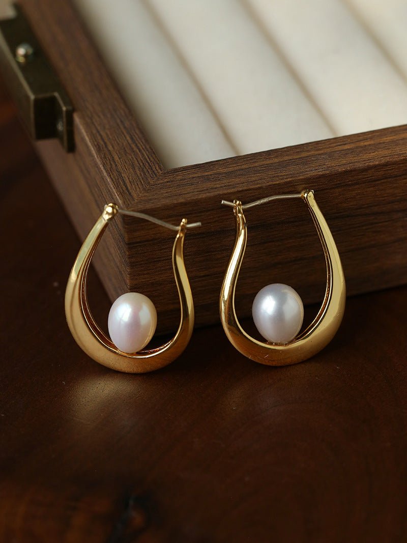 Natural Freshwater Pearl U-Shaped Hoop Earrings - floysun