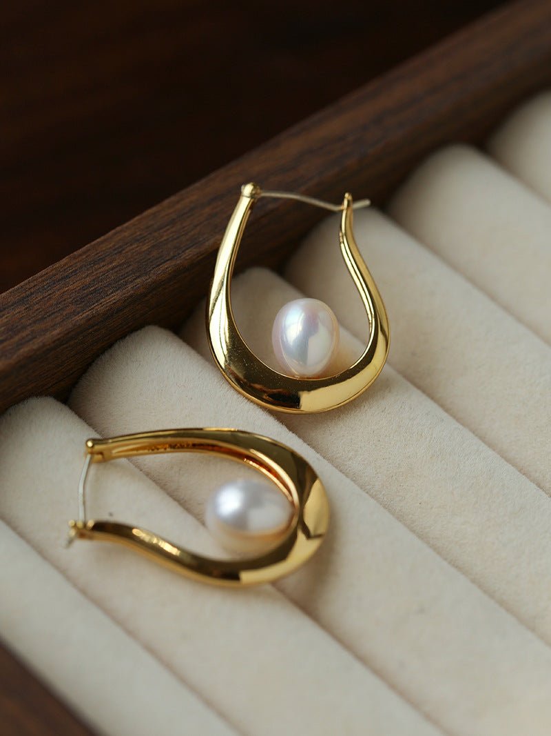 Natural Freshwater Pearl U-Shaped Hoop Earrings - floysun