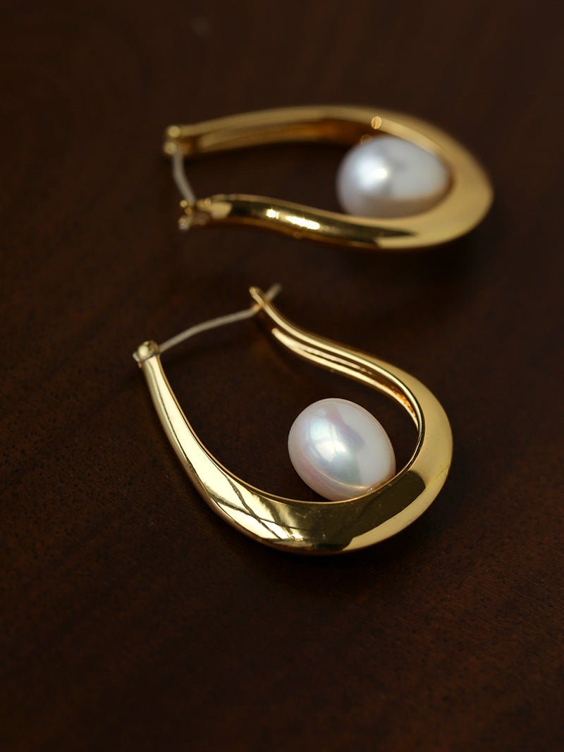 Natural Freshwater Pearl U-Shaped Hoop Earrings - floysun