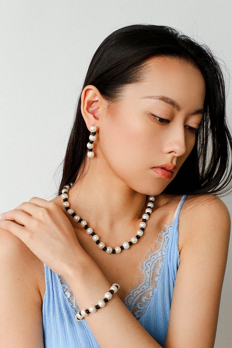 Natural Pearl Knotted Leather Necklace - floysun