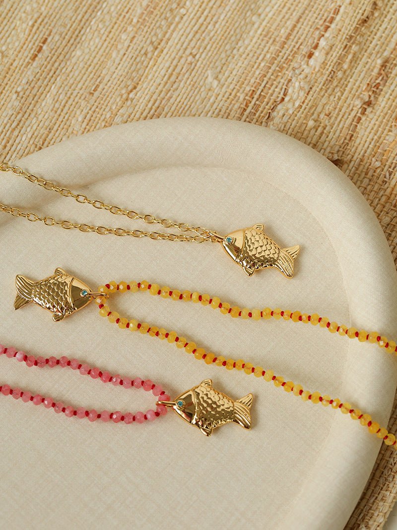 Natural Stone Bead / Plain Metal Chain Gold Fish Pendant Long Necklace - floysun