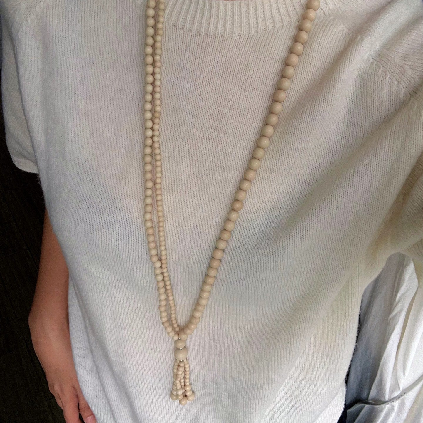 Natural White Fossil Stone Graduated Bead Tassel Long Necklace - floysun
