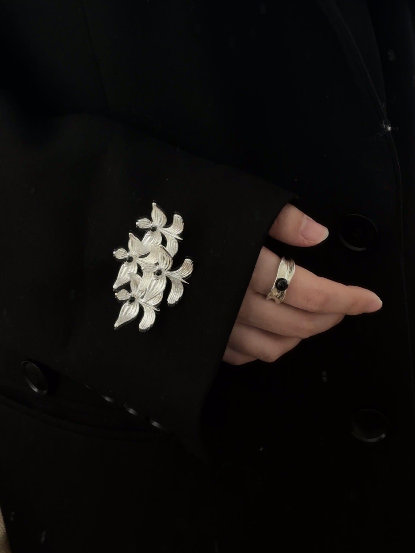 New Chinese Style Magnolia Agate Brooch - floysun